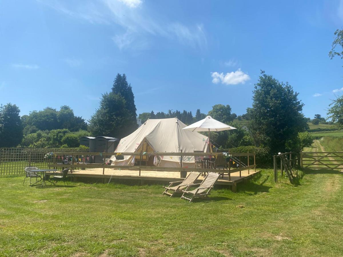 Hope Cottage Bell Tent Retreat แอชบอร์น ภายนอก รูปภาพ